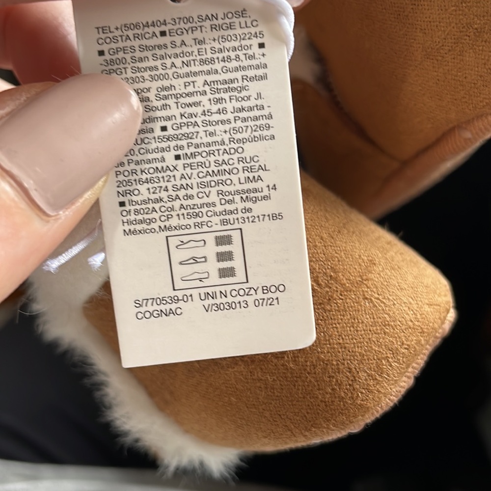 Old Navy 3-6m baby booties Unisex Faux-Fur-Lined Cozy Boots in cognac nwt - Picture 9 of 9